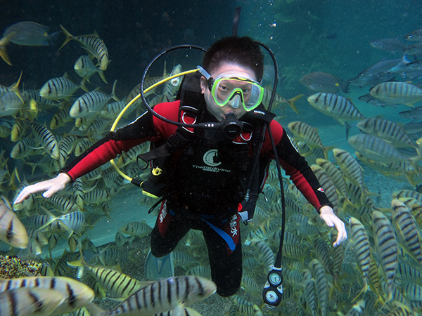 什么叫水肺潛水？